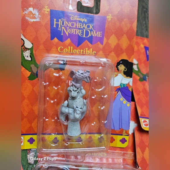 Disney's The Hunchback of Notre Dame collectable figures lot - Picture 7 of 8